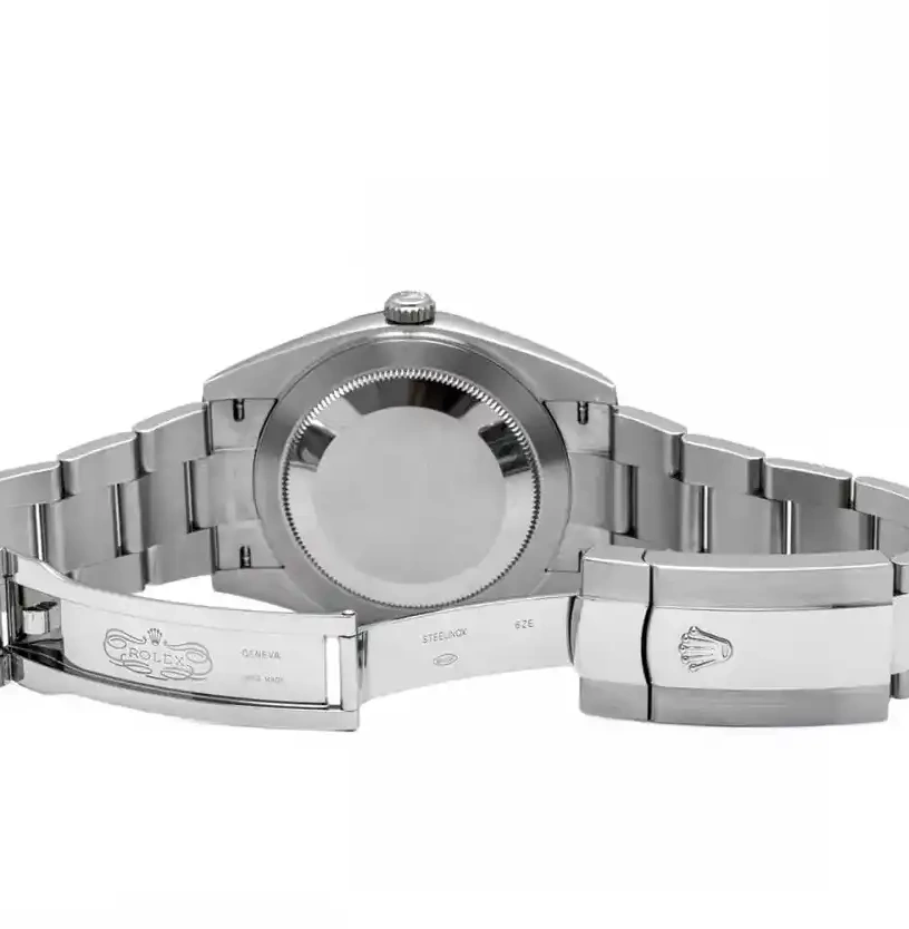 PrestigiousJewellers Rolex Datejust 126334 Yes 0704